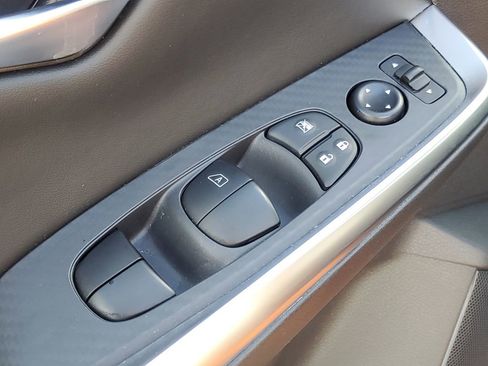 Used 2024 Nissan Sentra SR image 10