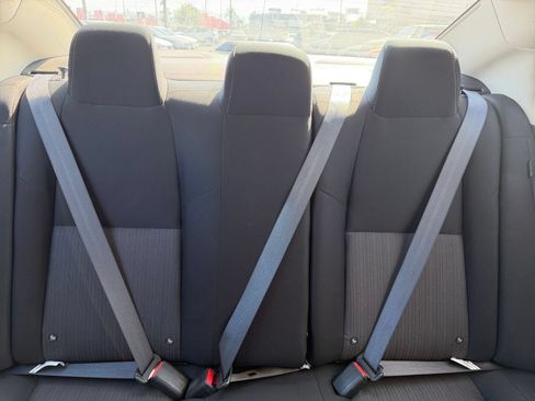 Used 2025 Nissan Sentra SV FWD image 36