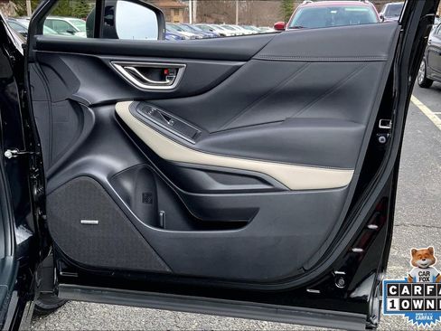 Certified 2023 Subaru Forester Limited image 24