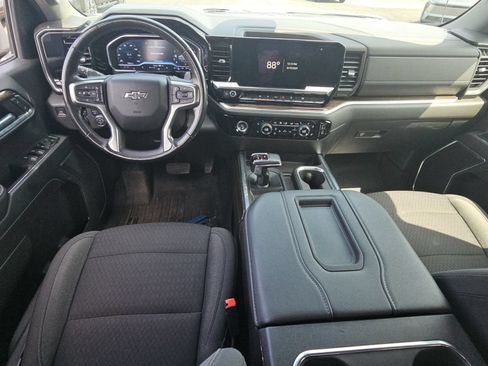 Used 2022 Chevrolet Silverado 1500 RST AWD/4WD image 8