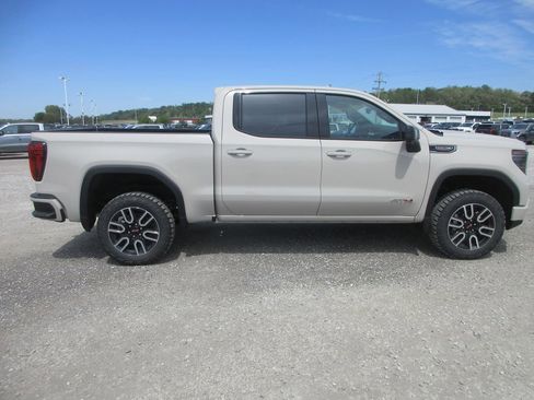 New 2026 GMC Sierra 1500 AT4 image 3