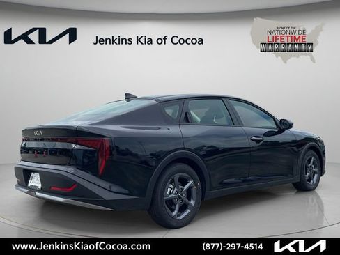 New 2026 Kia K4 FWD image 4