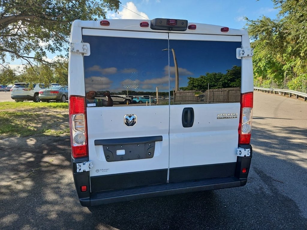 Used 2023 RAM ProMaster 2500 FWD image 5
