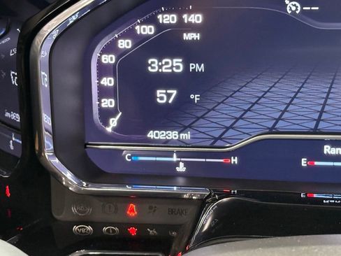 Used 2024 GMC Sierra 1500 SLT w/ SLT Premium Plus Package image 37