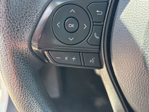 Used 2024 Toyota Corolla LE FWD image 22