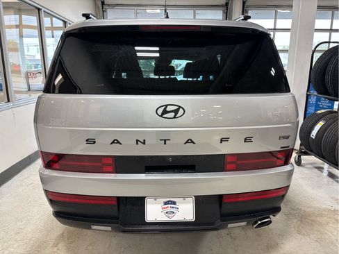 Used 2024 Hyundai Santa Fe XRT AWD/4WD image 8