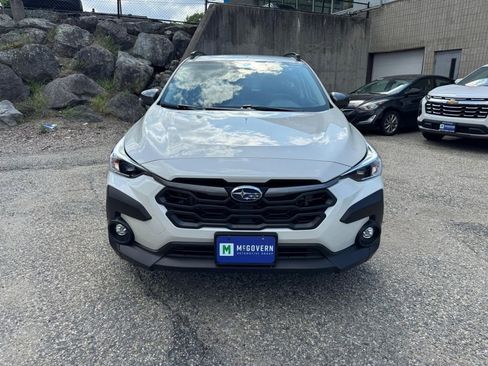 Used 2024 Subaru Crosstrek 2.0i Premium AWD/4WD image 10