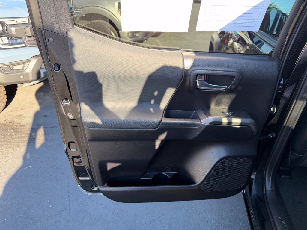 Used 2020 Toyota Tacoma TRD Pro AWD/4WD image 15