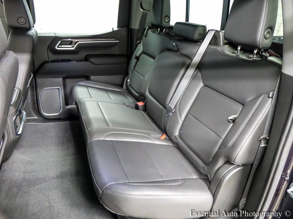 Used 2022 Chevrolet Silverado 1500 LTZ w/ Technology Package AWD/4WD image 12