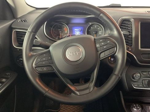 Used 2020 Jeep Cherokee Trailhawk w/ Cold Weather Group image 15