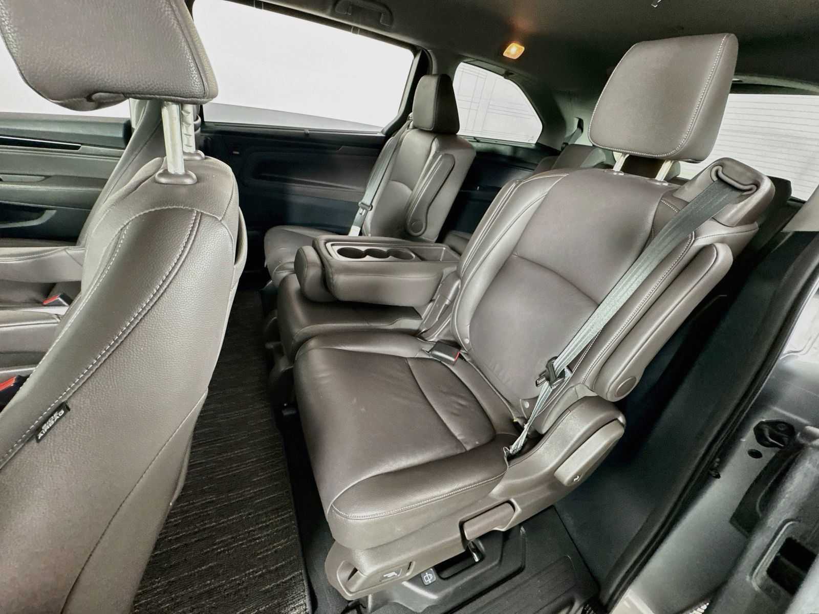 Used 2023 Honda Odyssey Touring image 17