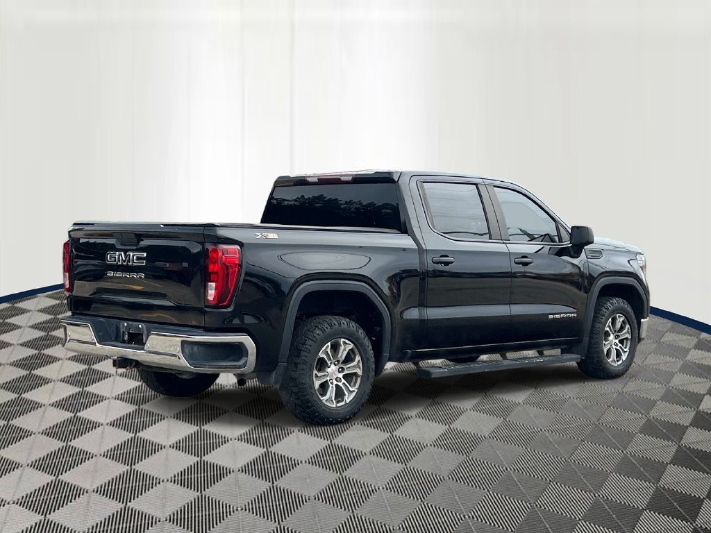 Used 2020 GMC Sierra 1500 4x4 Crew Cab w/ Sierra Value Package image 4