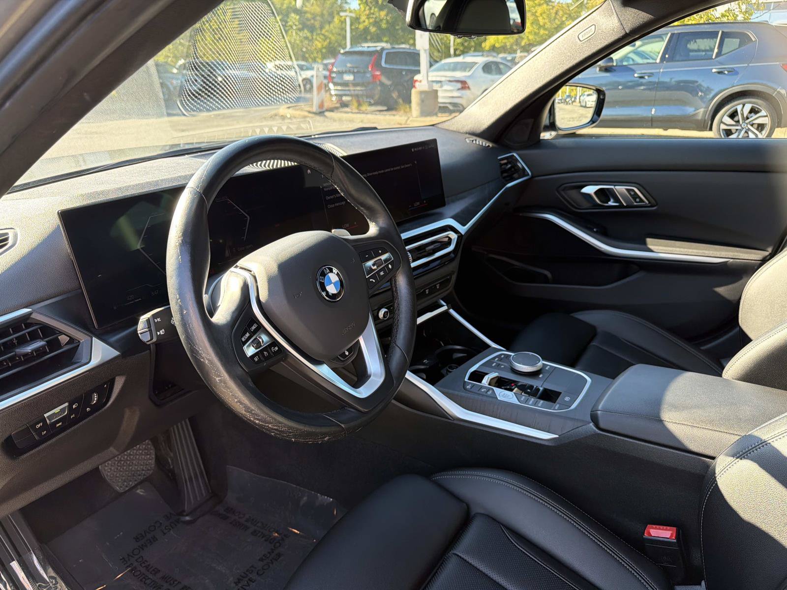 Certified 2023 BMW 330i xDrive Sedan w/ Convenience Package AWD/4WD image 39