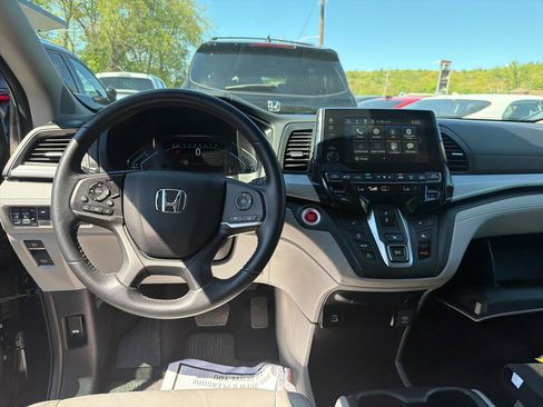 Used 2024 Honda Odyssey EX-L image 23