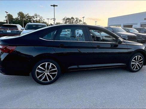 New 2026 Volkswagen Jetta SE image 4