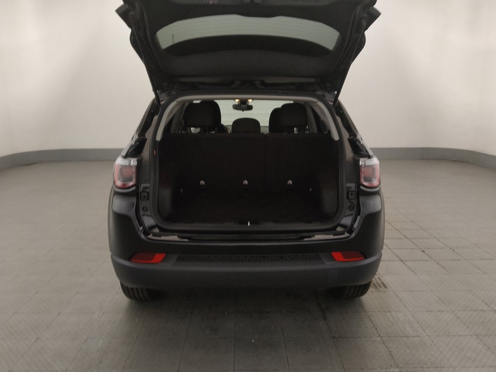 Used 2021 Jeep Compass Sport w/ Cold Weather Group FWD image 29