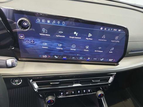 New 2026 Chevrolet Traverse LT w/ Midnight/Sport Edition image 19