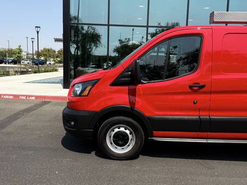 Used 2020 Ford Transit 250 Low Roof RWD image 11