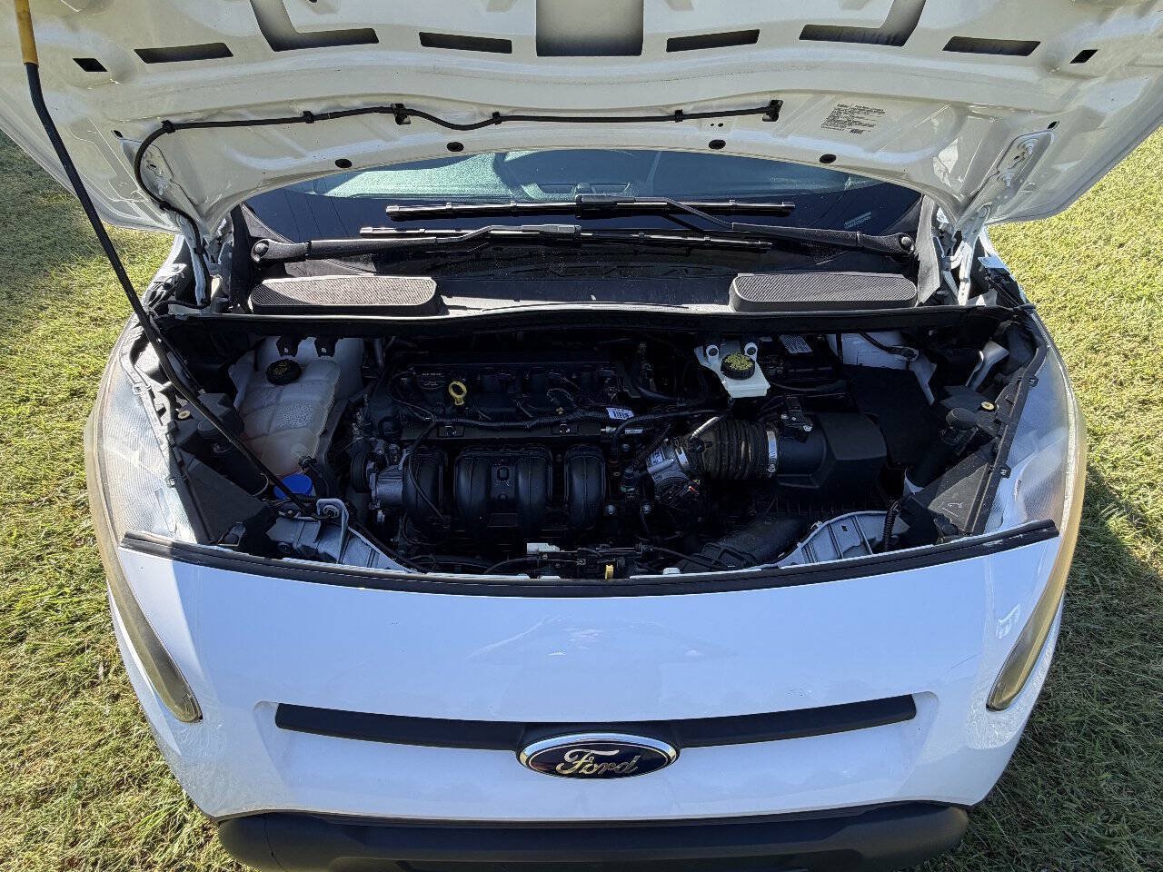 Used 2016 Ford Transit Connect XL FWD image 11
