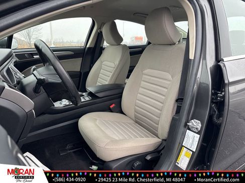 Used 2017 Ford Fusion S image 11