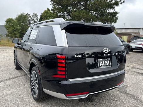 New 2026 Hyundai Palisade Calligraphy FWD image 4