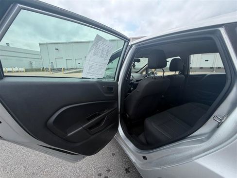 Used 2019 Ford Fiesta SE w/ Equipment Group 201A FWD image 12