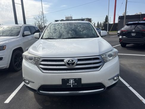 Used 2013 Toyota Highlander Limited image 7