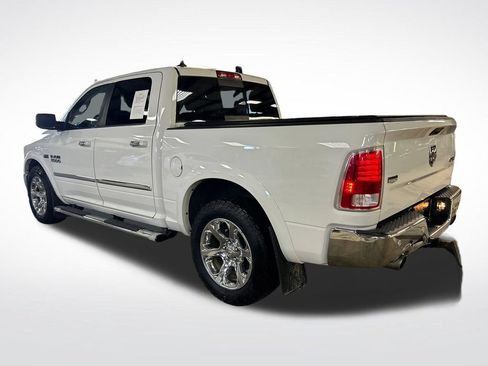 Used 2017 RAM 1500 Laramie w/ Convenience Group AWD/4WD image 3