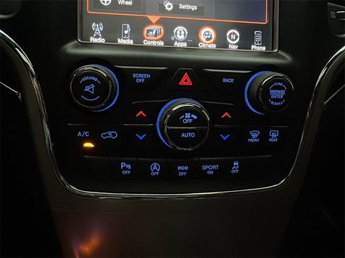 Used 2017 Jeep Grand Cherokee Limited w/ Luxury Group II image 26