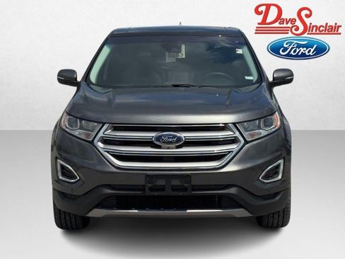 Used 2017 Ford Edge Titanium w/ Equipment Group 302A AWD/4WD image 2