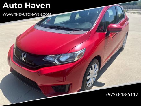 Used 2016 Honda Fit LX image 1