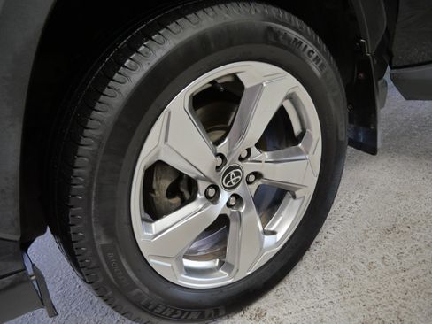 Used 2021 Toyota RAV4 Limited w/ Limited Grade Weather Package image 15