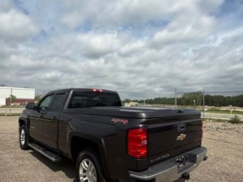 Used 2015 Chevrolet Silverado 1500 LT w/ All Star Edition AWD/4WD image 3