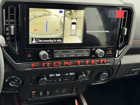 New 2026 Nissan Frontier PRO-4X w/ Pro-4x Convenience Package image 25