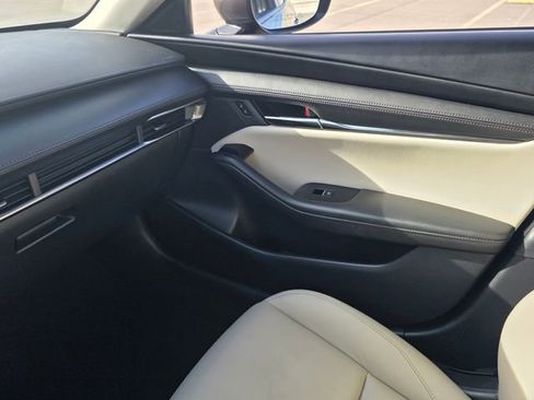 Certified 2025 MAZDA MAZDA3 s image 19