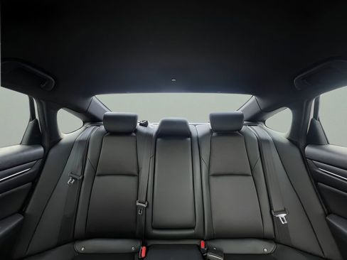 Used 2019 Honda Accord Sport image 18