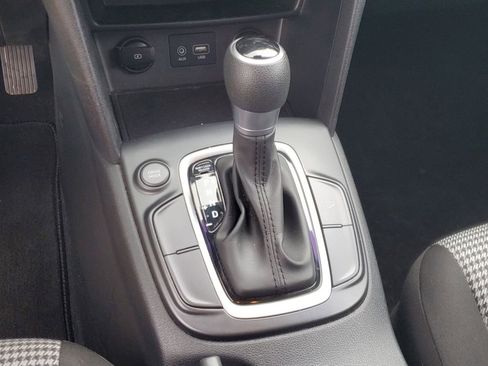 Used 2020 Hyundai Kona SE image 25