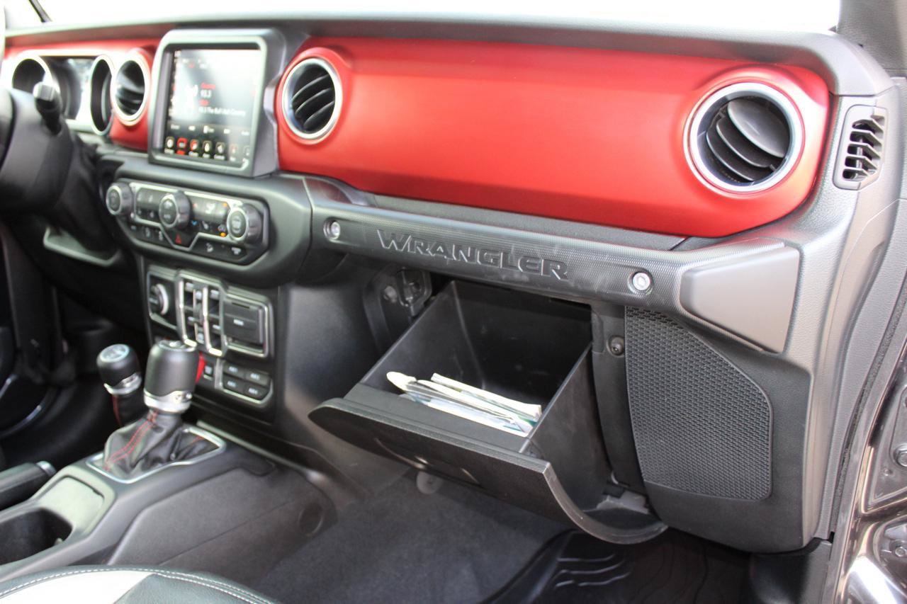 Used 2018 Jeep Wrangler Unlimited Rubicon AWD/4WD image 33