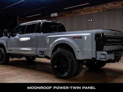 Used 2026 Ford F350 Platinum w/ FX4 Off-Road Package AWD/4WD image 7