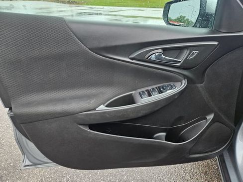 Used 2024 Chevrolet Malibu LT FWD image 10