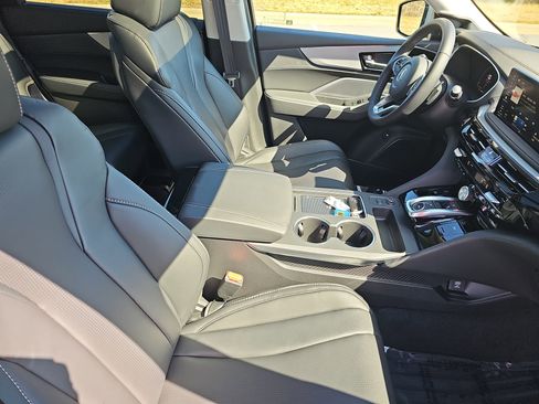 Used 2026 Acura MDX FWD w/ Technology Package image 10