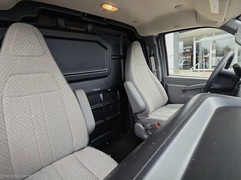 New 2025 GMC Savana 2500 w/ Chrome Appearance Package RWD image 15