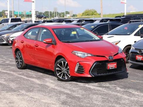 Certified 2019 Toyota Corolla SE FWD image 2