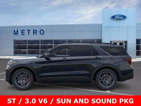 New 2026 Ford Explorer ST w/ Sun And Sound Package image 4