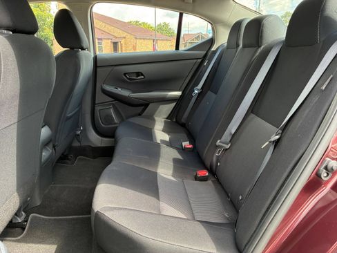 Used 2025 Nissan Sentra SV FWD image 19