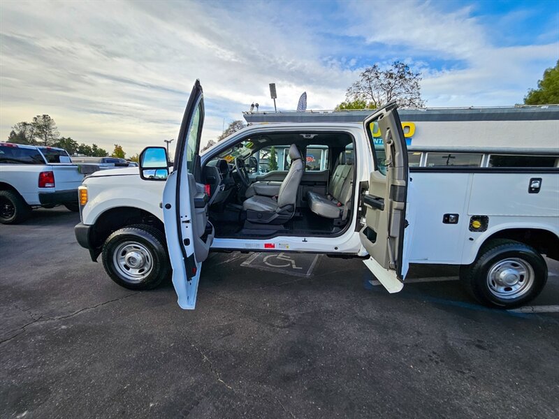 Used 2017 Ford F250 XL AWD/4WD image 3