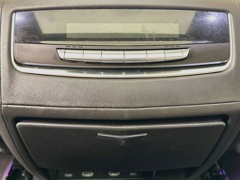 Used 2022 Cadillac Escalade Sport w/ Touring Package RWD image 29