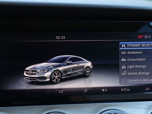 Used 2018 Mercedes-Benz E 400 Coupe image 25