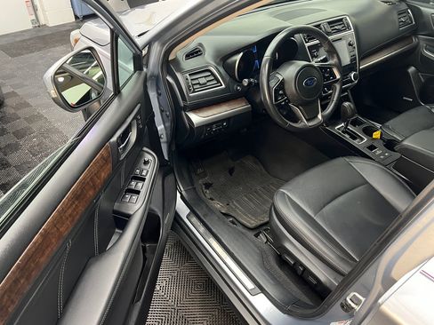 Used 2019 Subaru Outback 2.5i Limited image 32