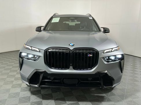Certified 2025 BMW X7 M60i w/ Executive Package AWD/4WD image 3
